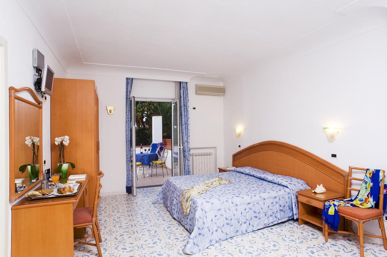 Park Hotel Terme Mediterraneo Forio  Exterior photo